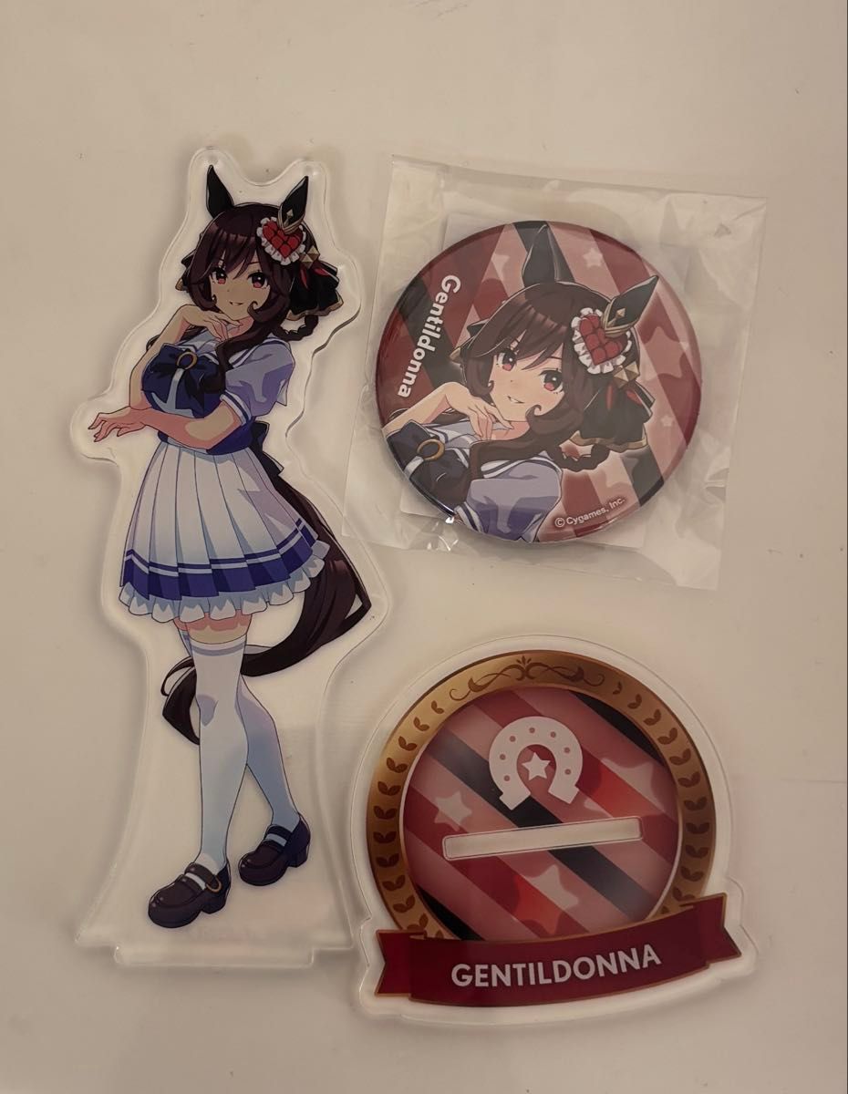 ウマ娘ジェンティルドンナ 公式アクリルスタンド＆缶バッジ 制服Ver
