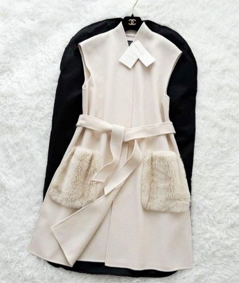 新品タグ付 MaxMara クチートアマーノ ラビットファーポケットダブル