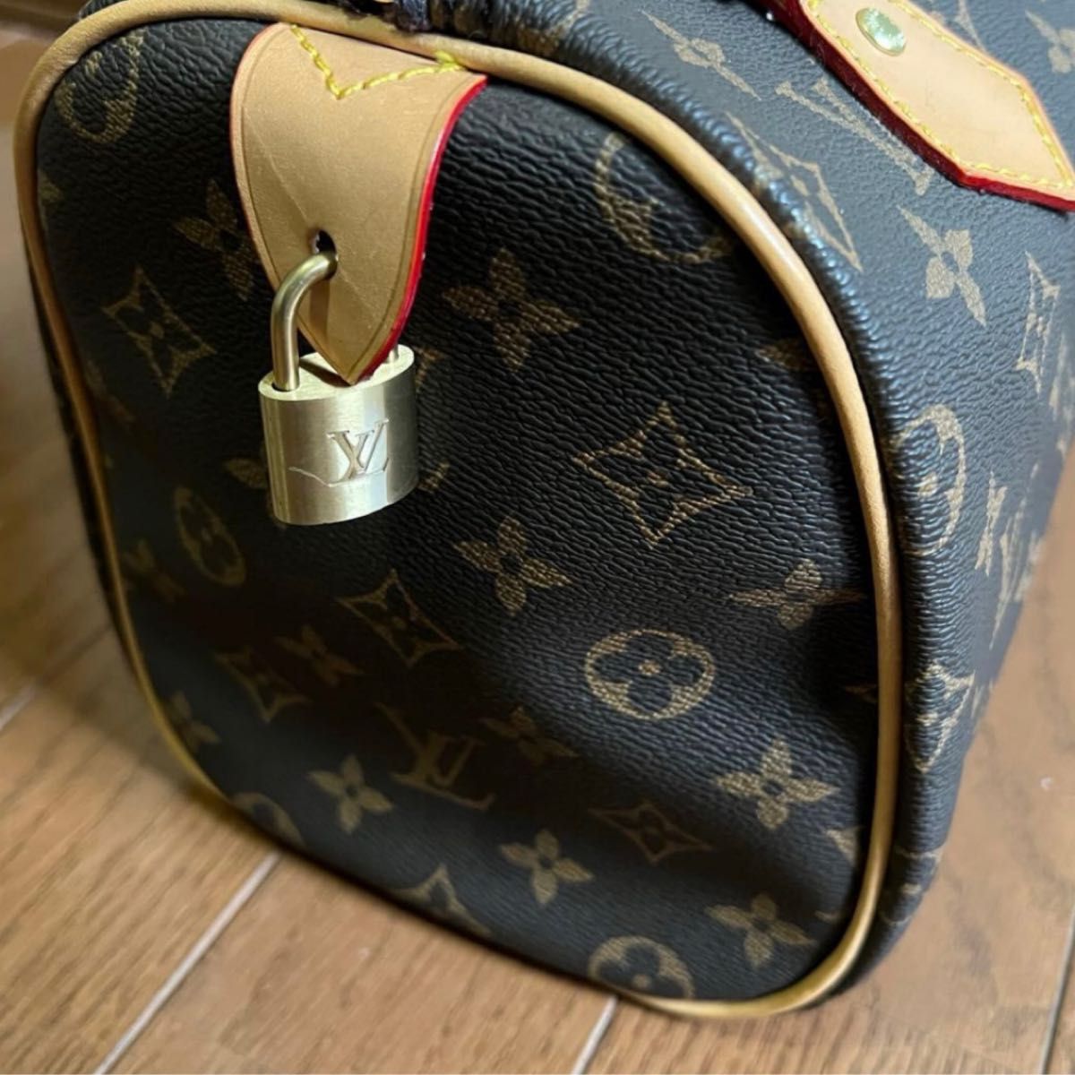 LOUIS VUITTON ルイヴィトン モノグラム スピーディ25 ハンドバッグ