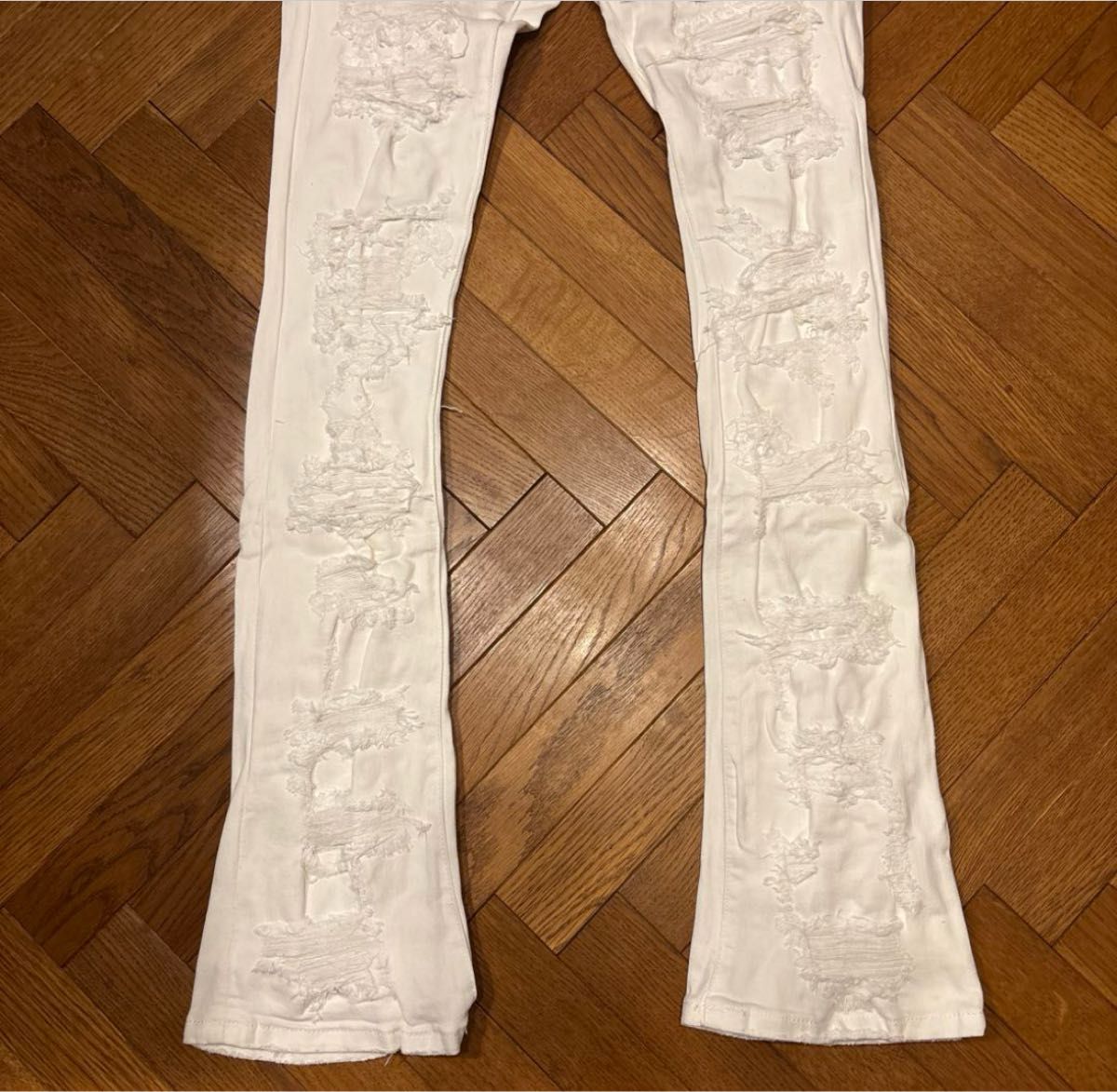 新品valabasasクラッシュスキニーフレアデニム 30バラバサス 白