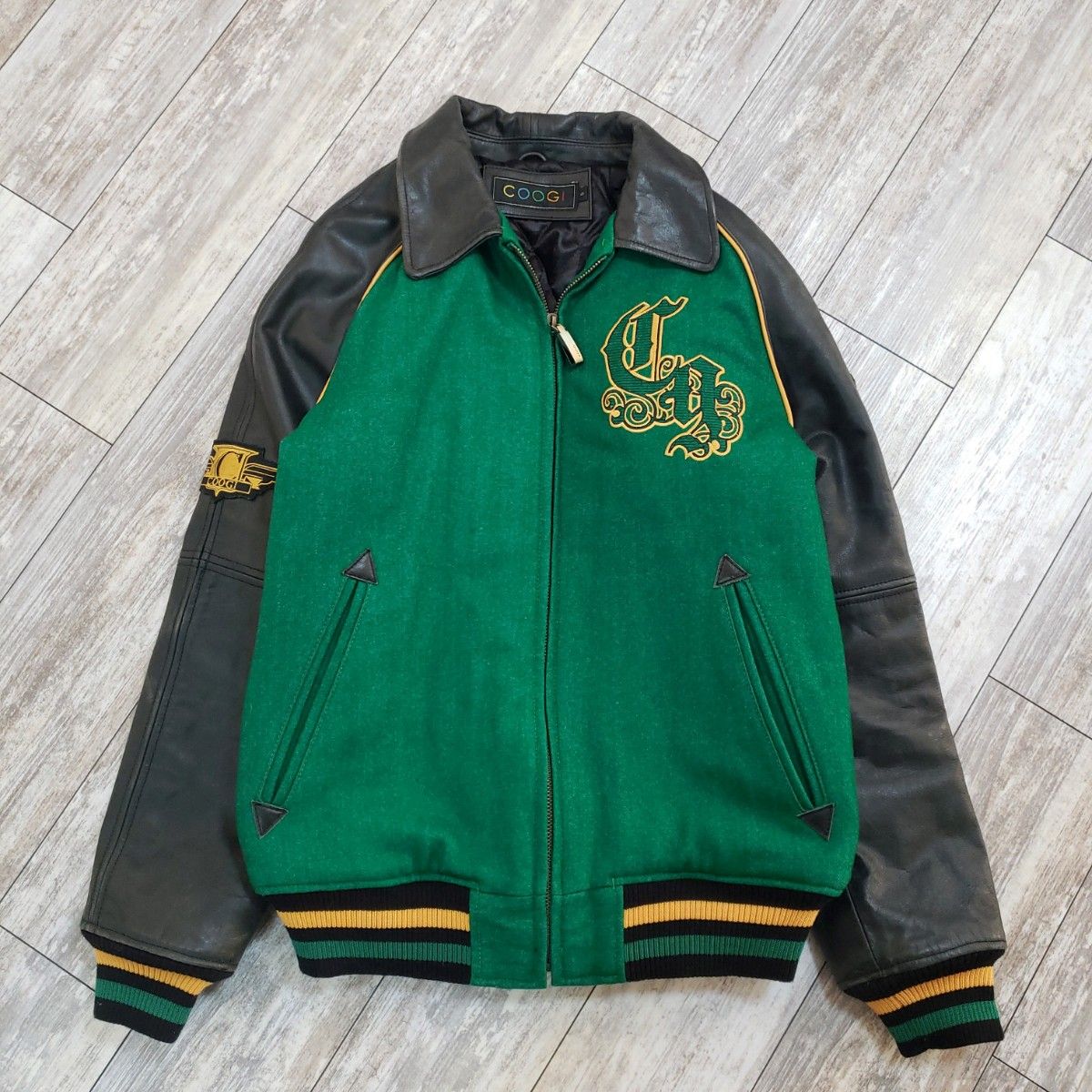 COOGI クージー レザースタジャン｜Yahoo!フリマ（旧PayPayフリマ）