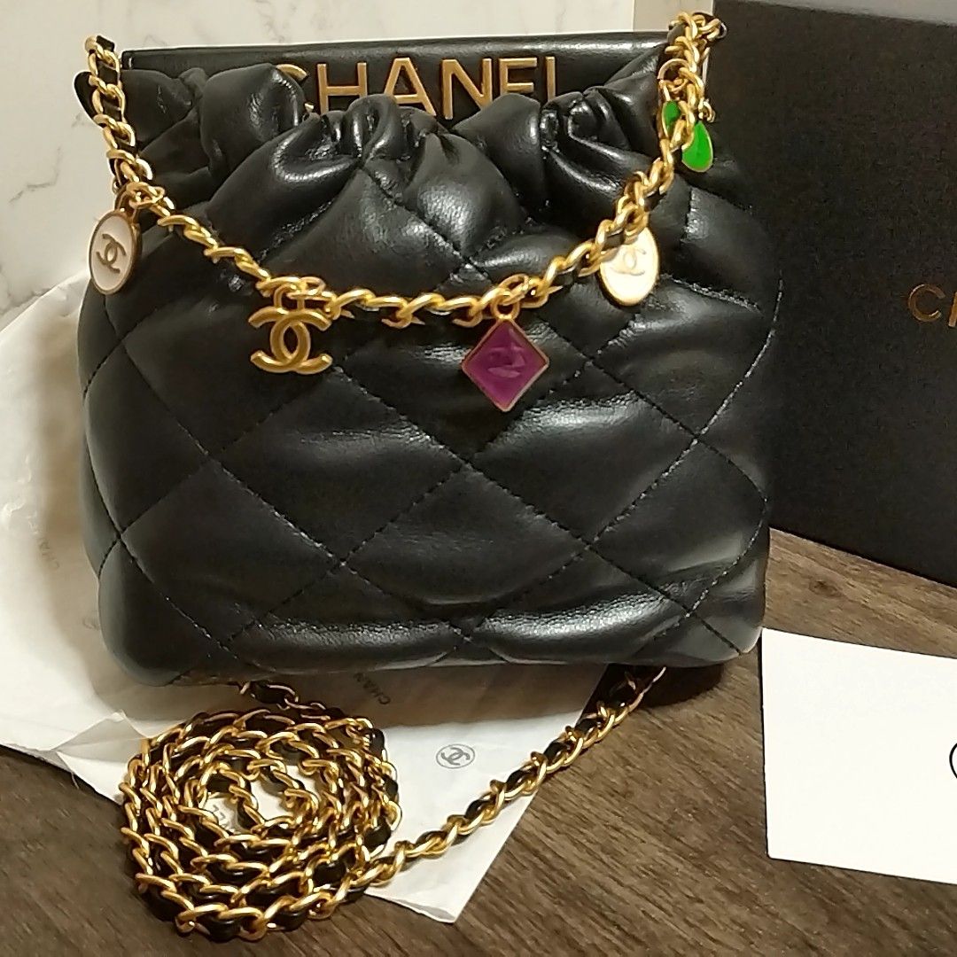CHANEL シャネル ノベルティ ショルダーバッグ 斜め掛け ブラック ミニ