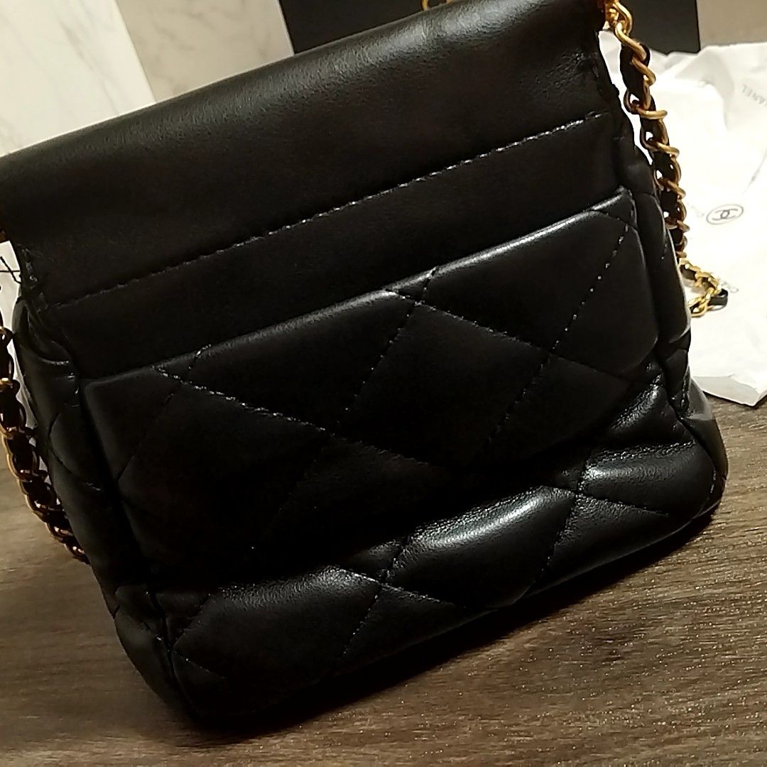 CHANEL シャネル ノベルティ ショルダーバッグ 斜め掛け ブラック ミニ