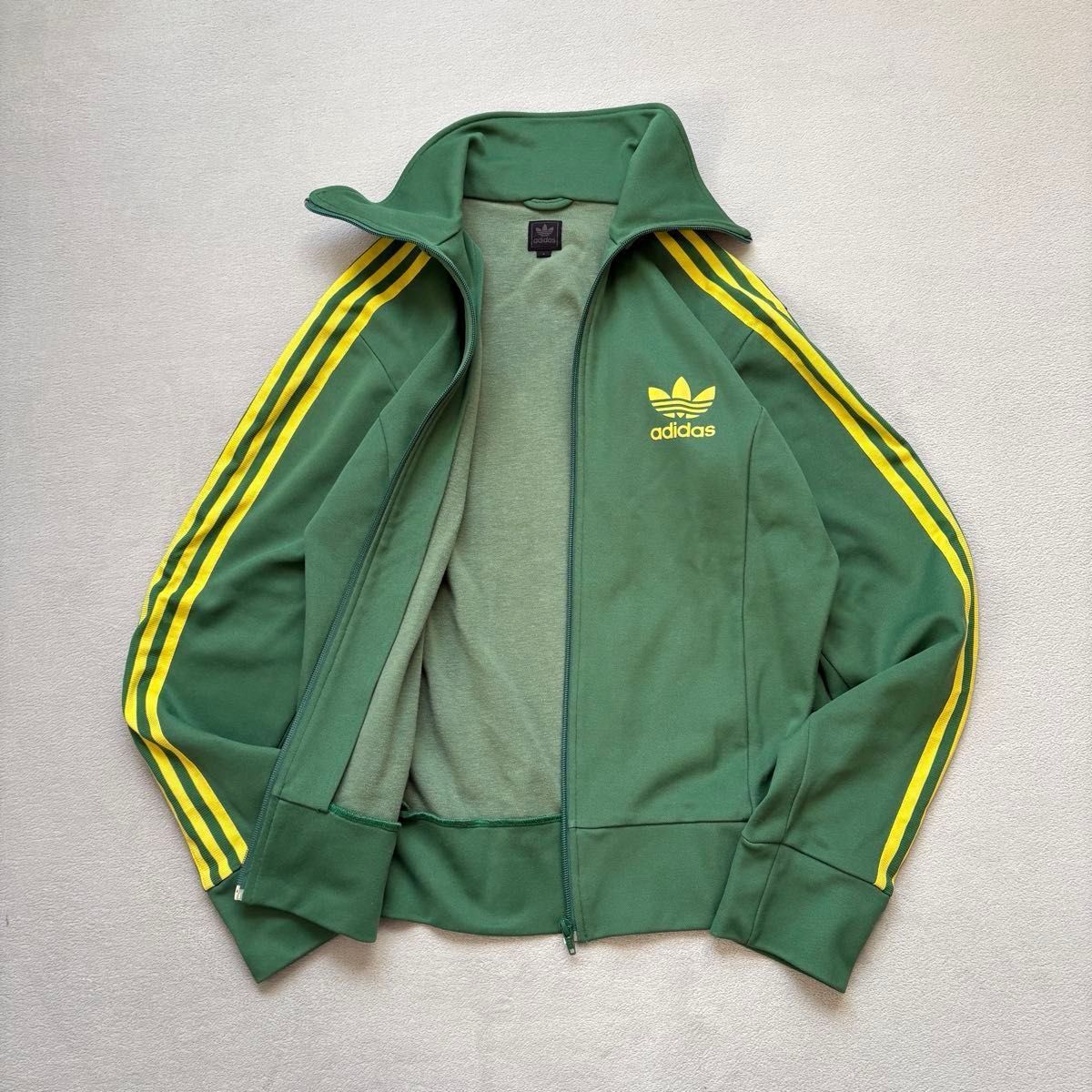 00s ビンテージ 万国旗タグ adidas アディダス トラックジャケット