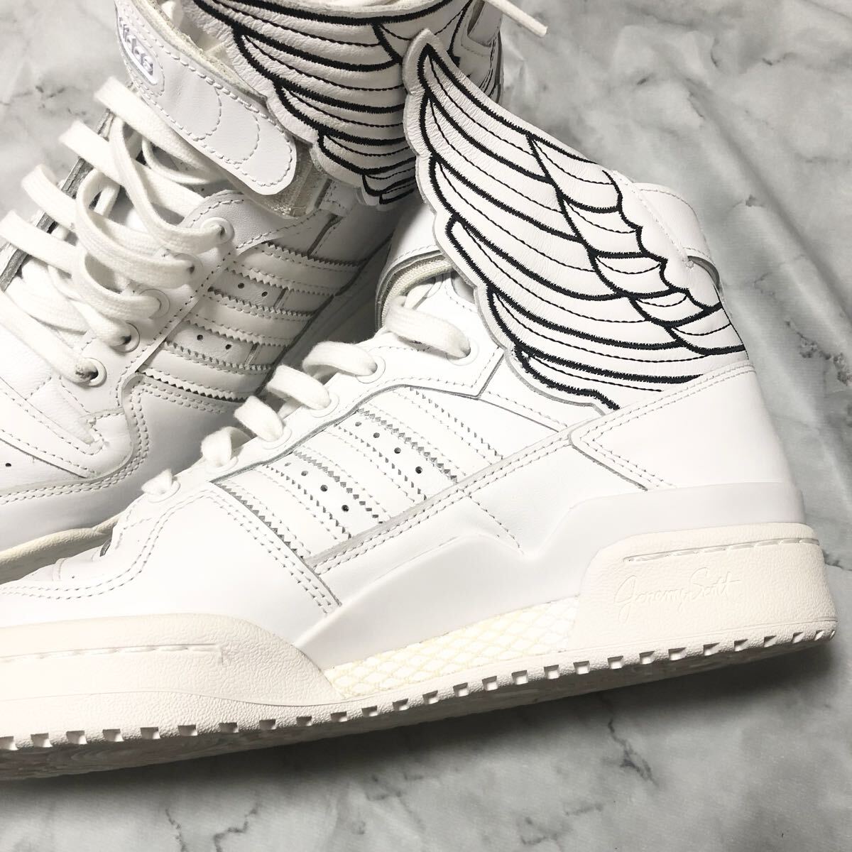 ジェレミースコット アディダス オリジナル adidas Forum Hi Wings 4 0