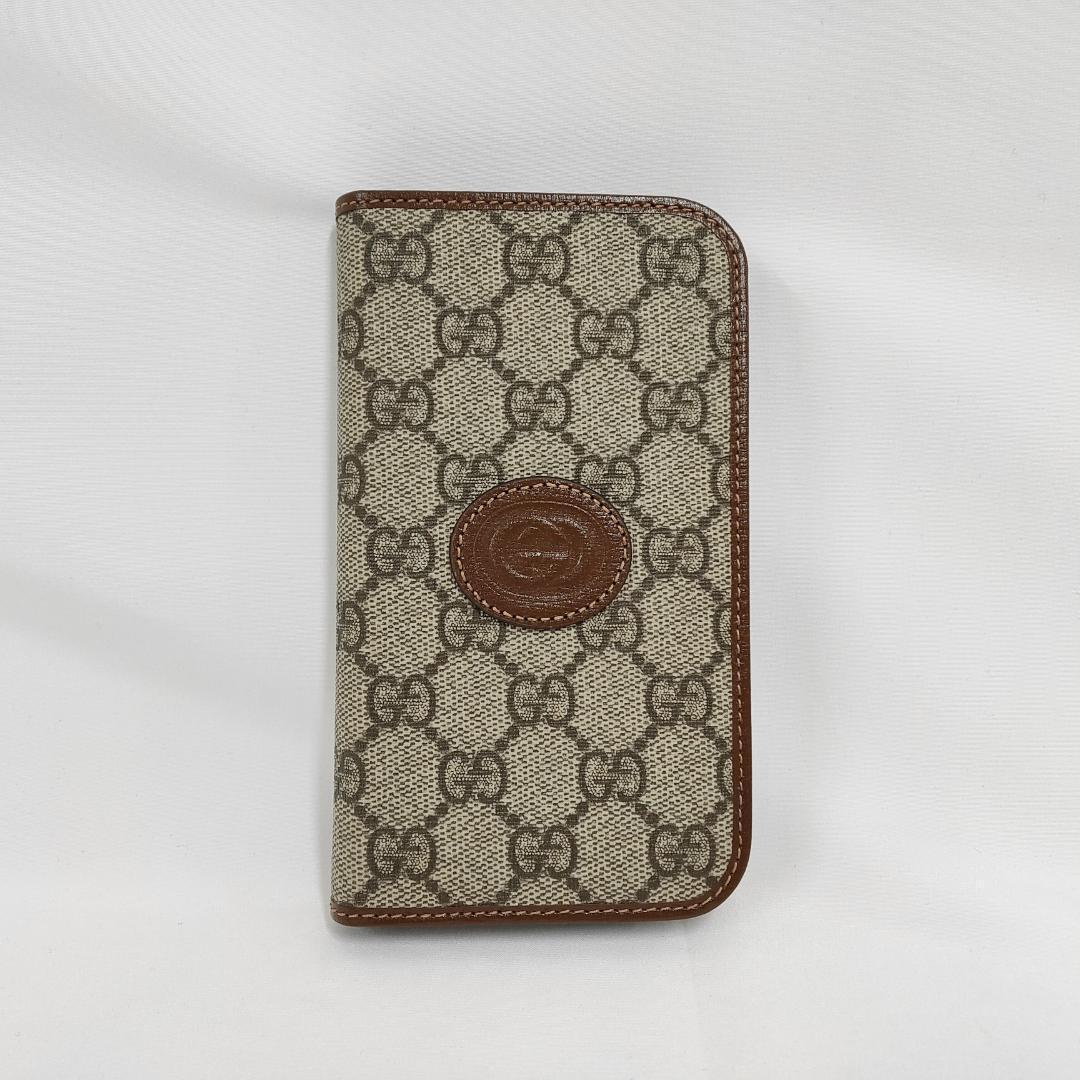 新品 未使用 GUCCI GGスプリーム 手帳型 iPhone15用 ベージュ【グッチ