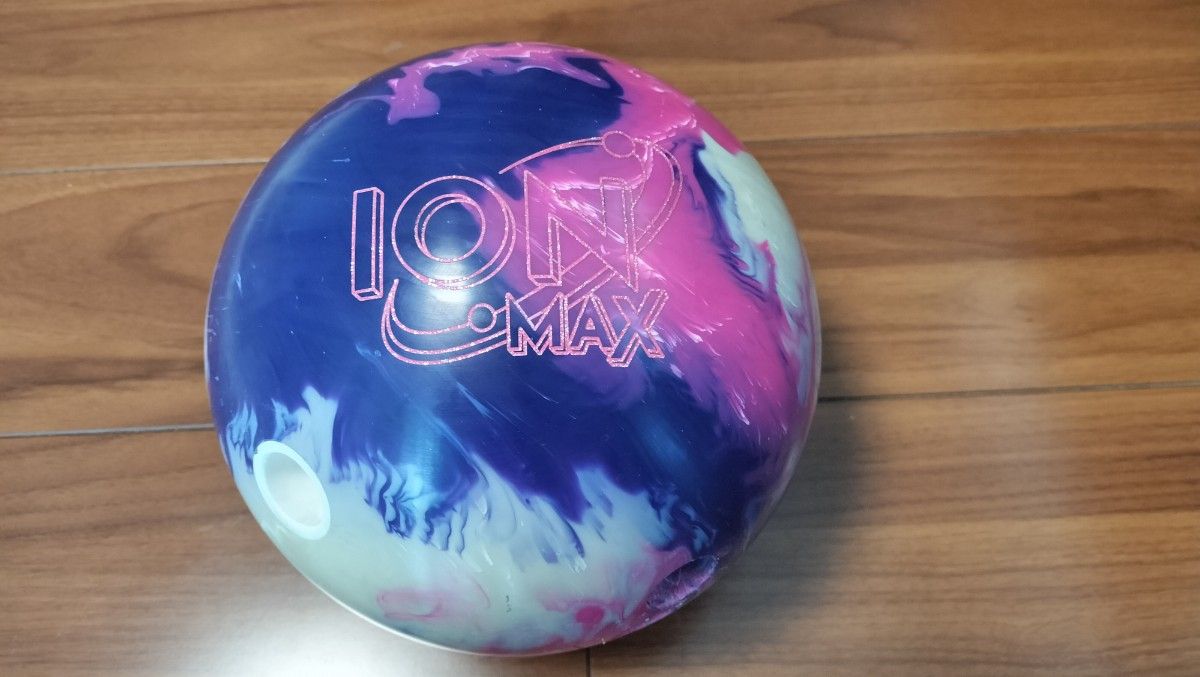 ION MAX ボウリングボール ピンク紫 15ポンド ION MAX ボウリング