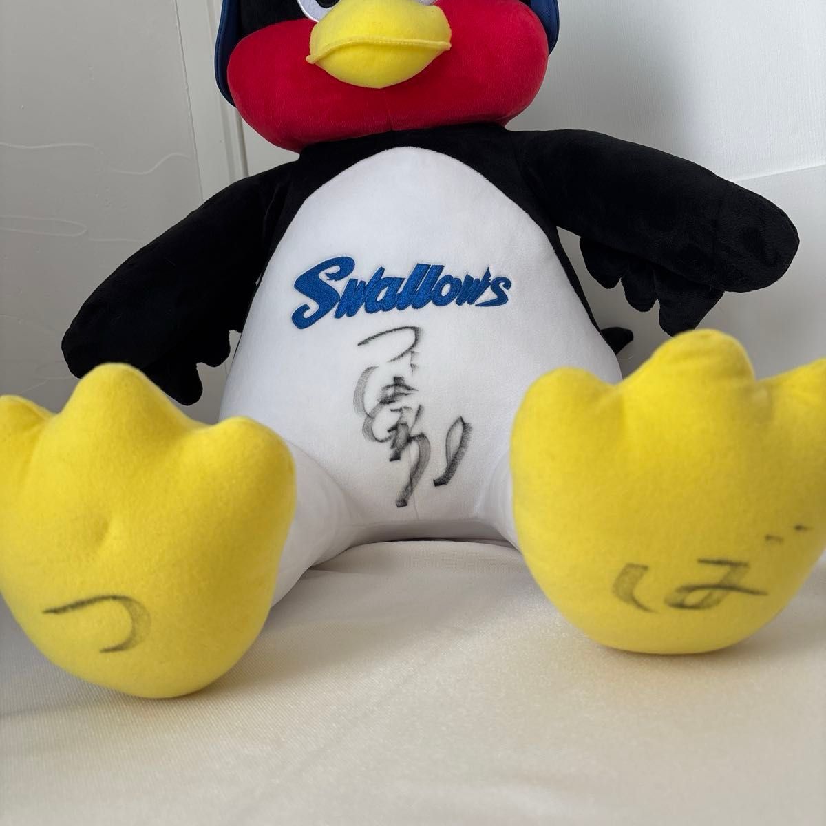 つば九郎 お座りつば九郎 特大 サイン入り ぬいぐるみ 東京ヤクルト
