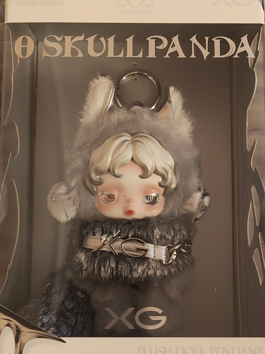 POP MART Skull Panda × XG コラボ ぬいぐるみペンダント 日本限定品