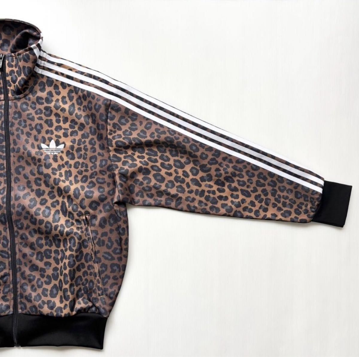 新品 adidas ABCマート限定 レオパード トラックジャケット Sヒョウ柄