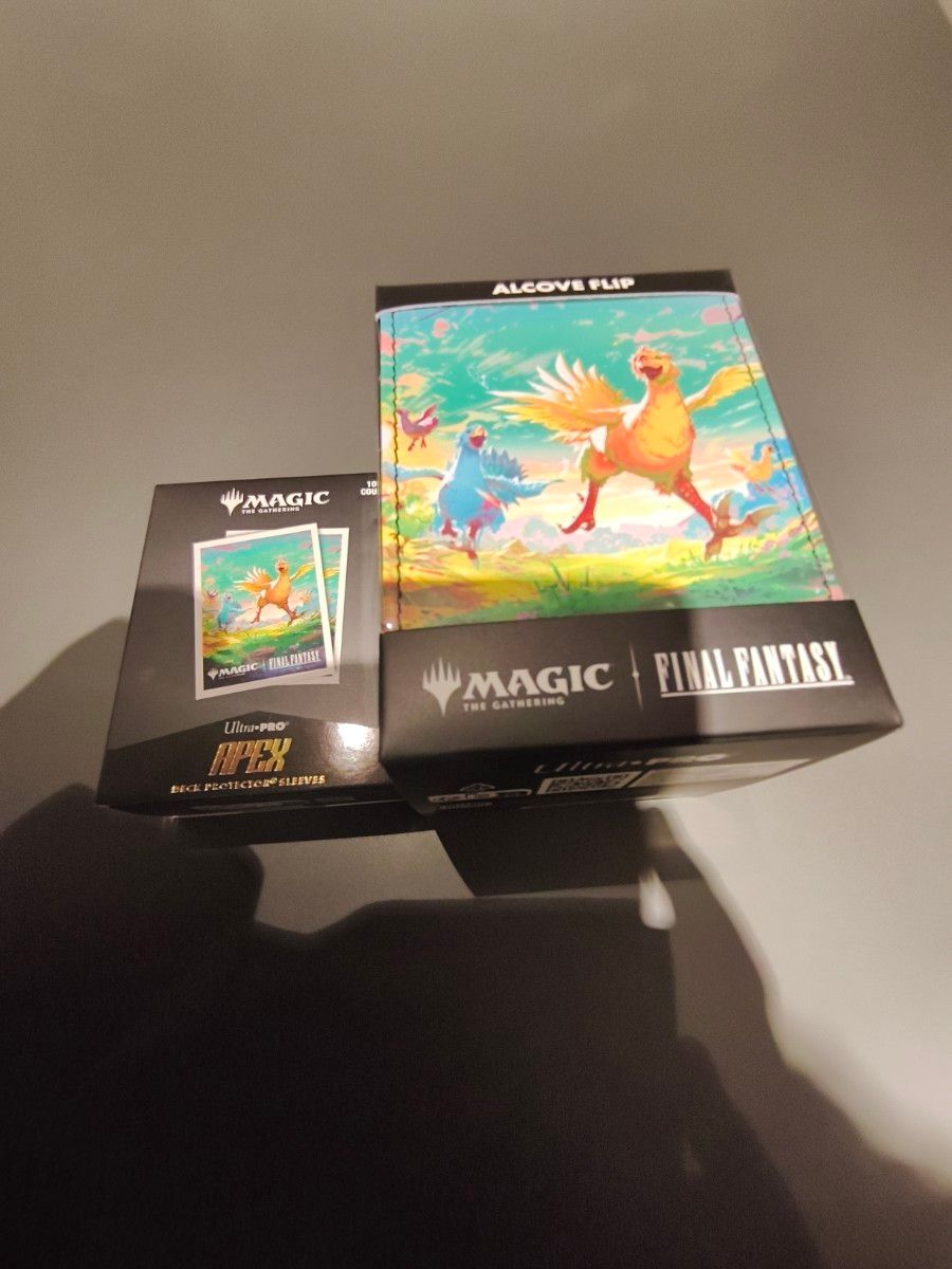 新品】MTG FF UltraPro チョコボバンドル デッキケース&スリーブ