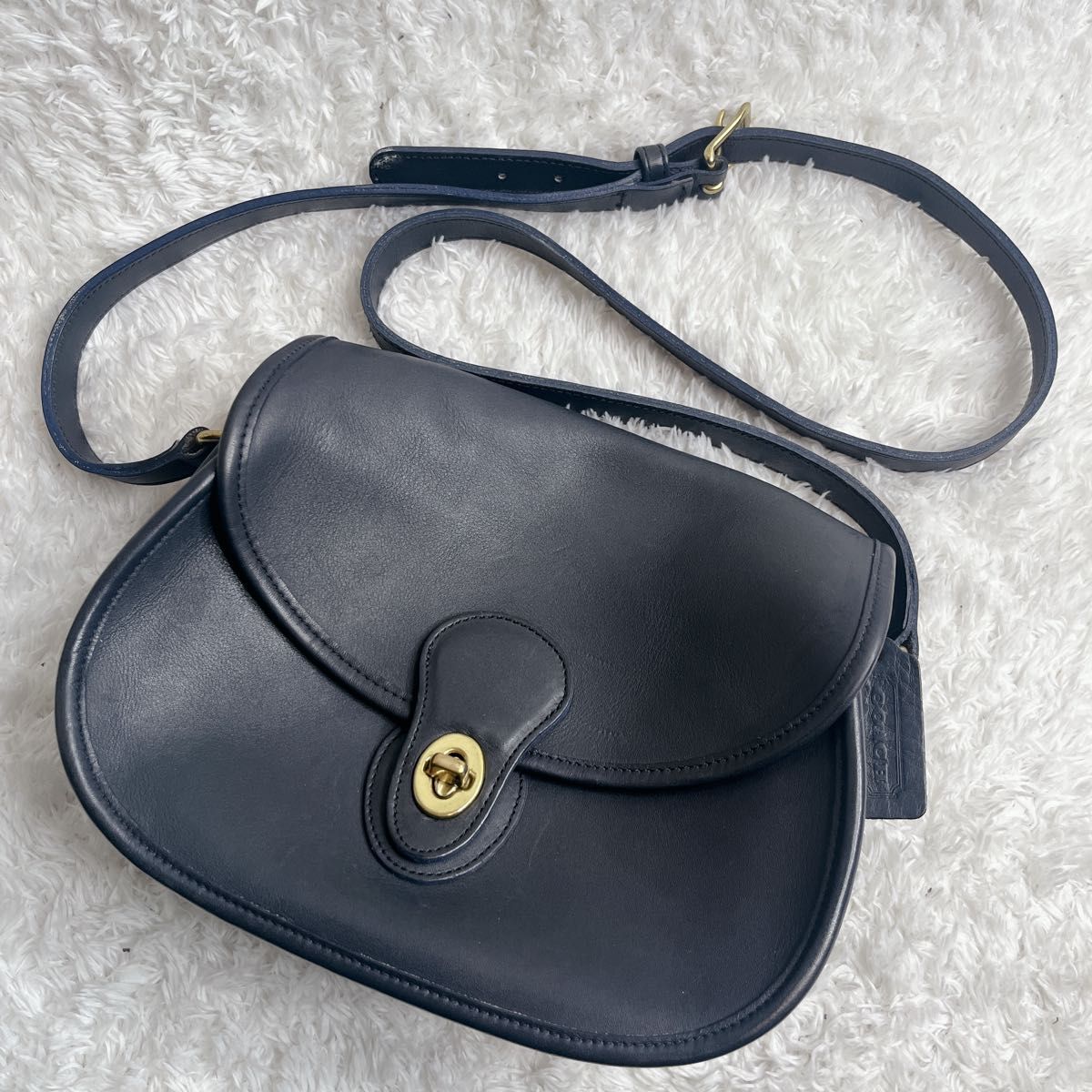 オールドコーチ ネイビー ターンロック ショルダーバッグ COACH レザー