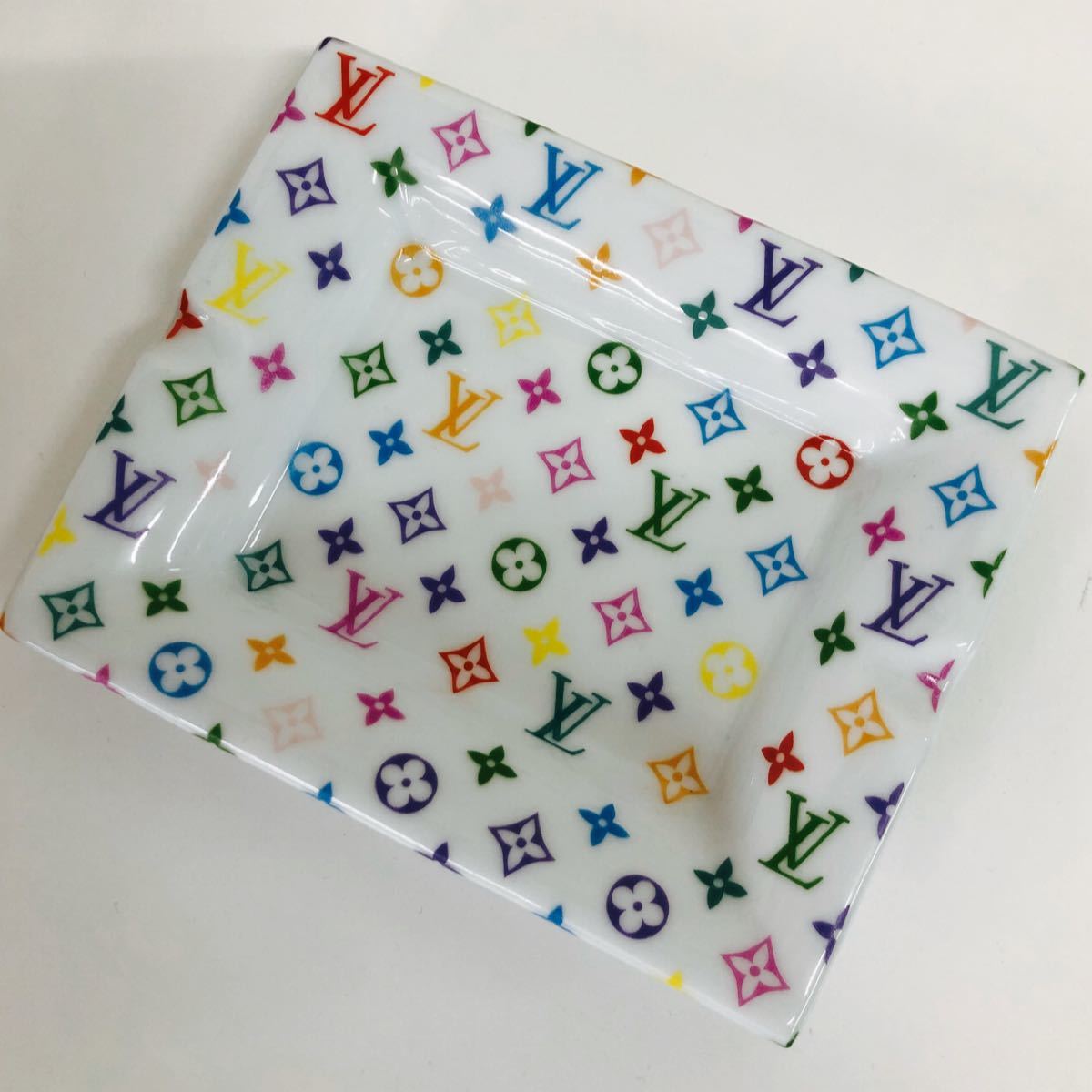 ルイヴィトン 灰皿 ノベルティ｜Yahoo!フリマ（旧PayPayフリマ）