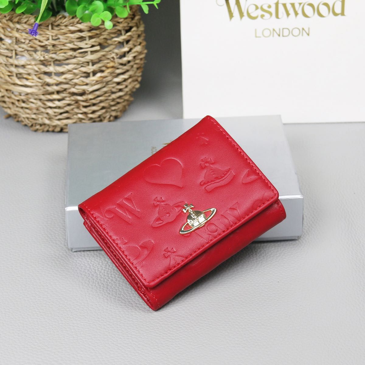 Vivienne Westwood ヴィヴィアンウエストウッド レッド 三つ折り財布