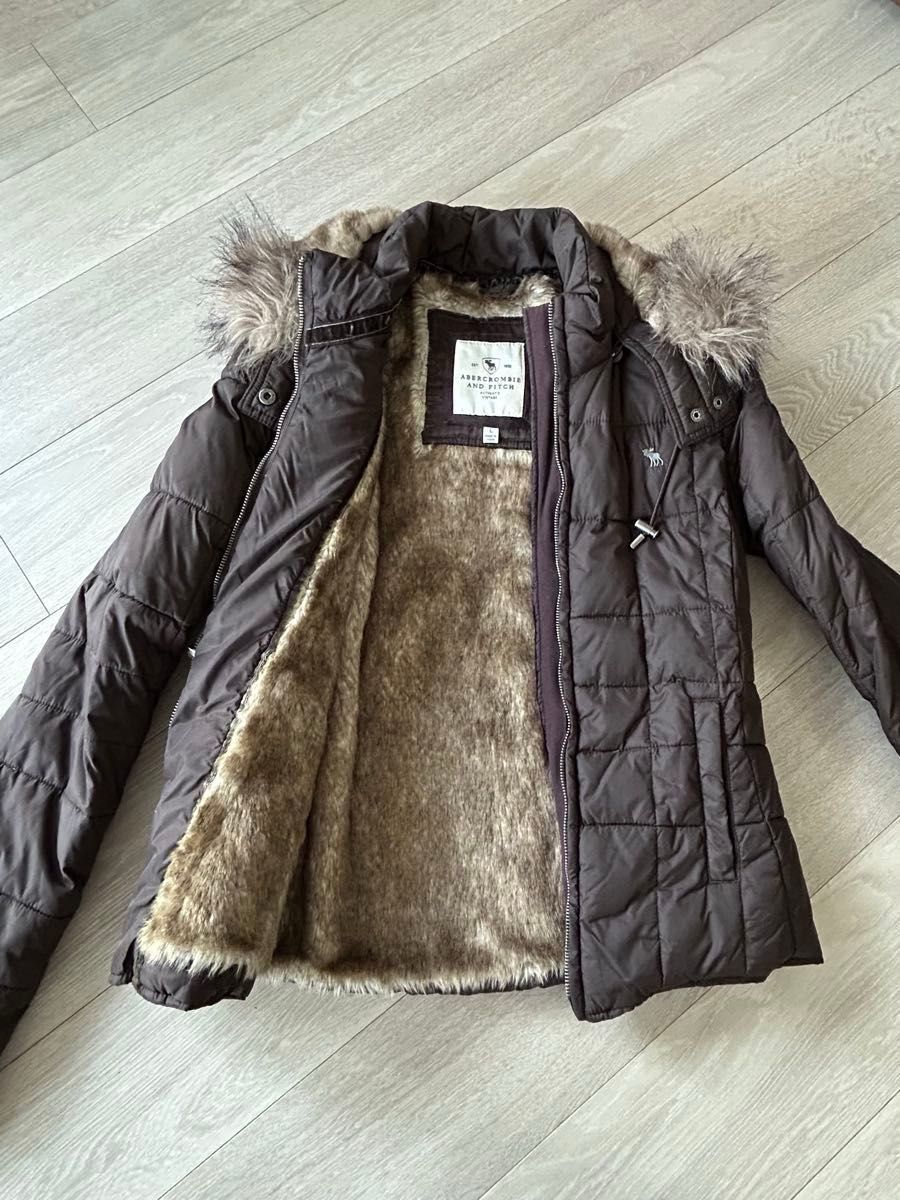 Abercrombie&Fitch アバクロ ダウンジャケット エコファー付き