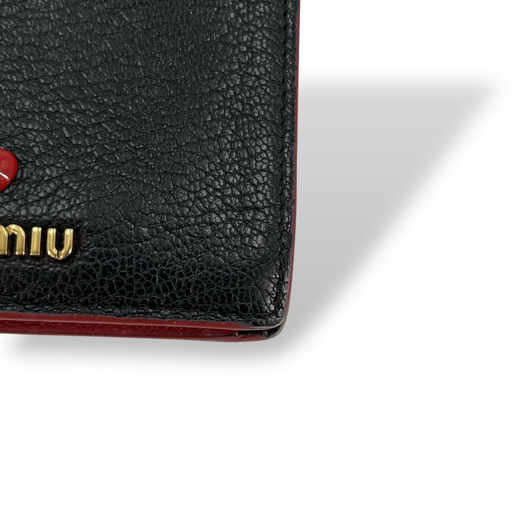 ミュウミュウ MIU MIU マドラス 折り財布 ハート ゴールドロゴ バイ