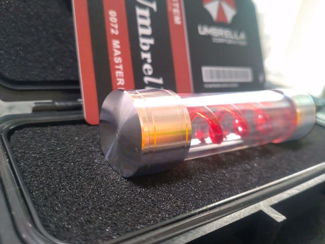 限定SALE バイオハザード Tウイルス 保護容器 レプリカセット