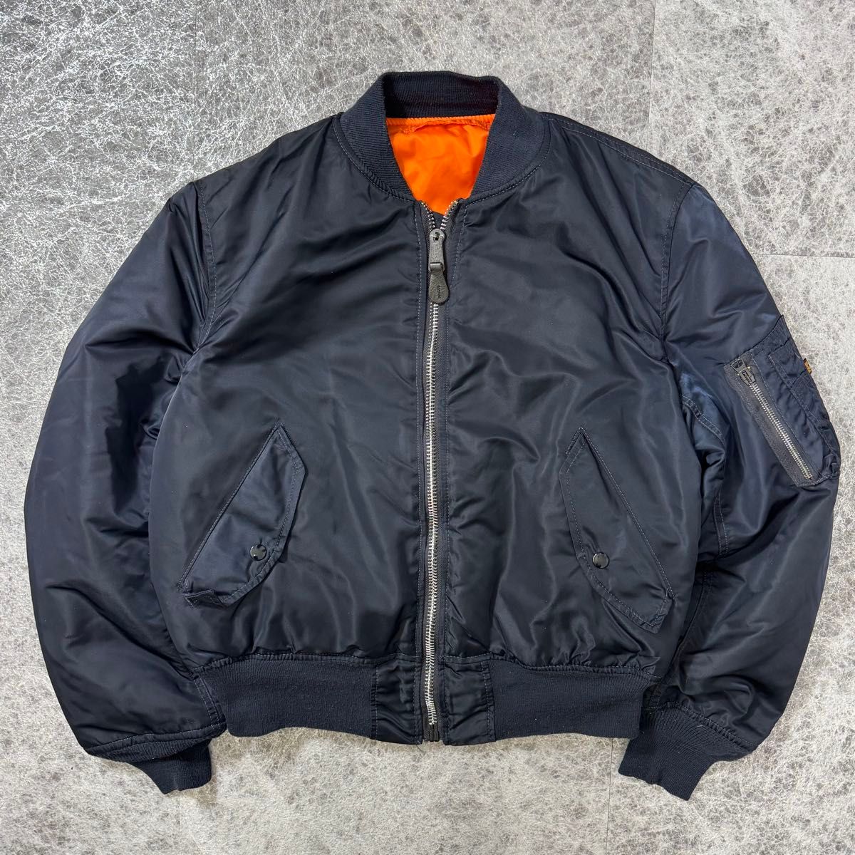 美品 ALPHA INDUSTRIES MA-1 USA製 リバーシブル バックロゴ L