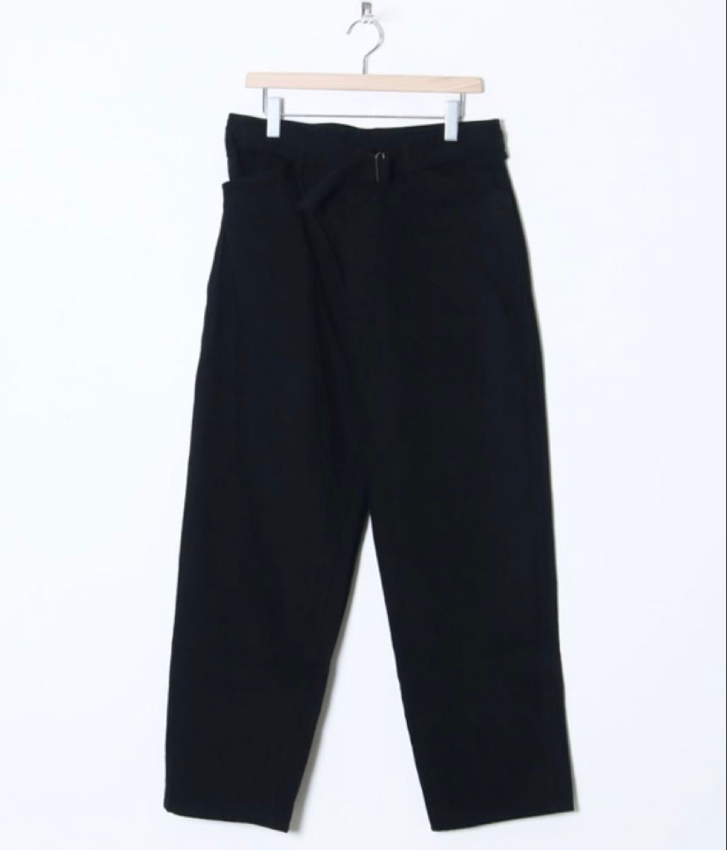 comoli 26SS ブラックデニム ベルテッドパンツ 2｜Yahoo!フリマ（旧