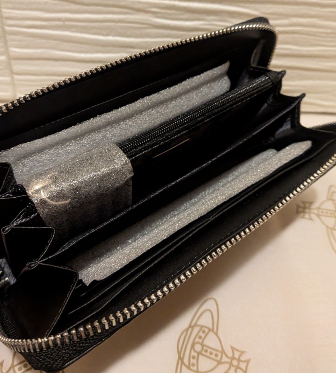 Vivienne Westwood レザー長財布 マットブラック【 専用箱/ショッパー