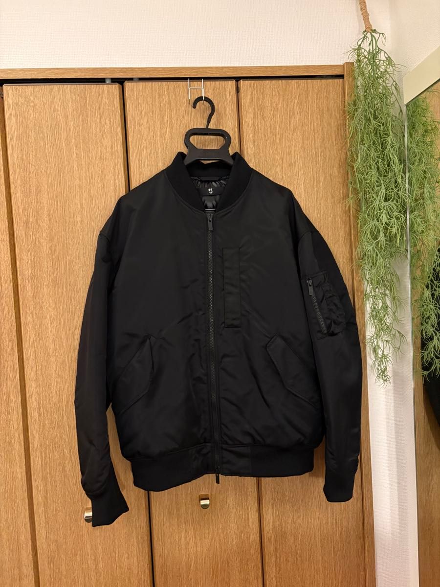 UNIQLO +J】 ハイブリッドダウンオーバーサイズMA-1 L ブラック｜Yahoo