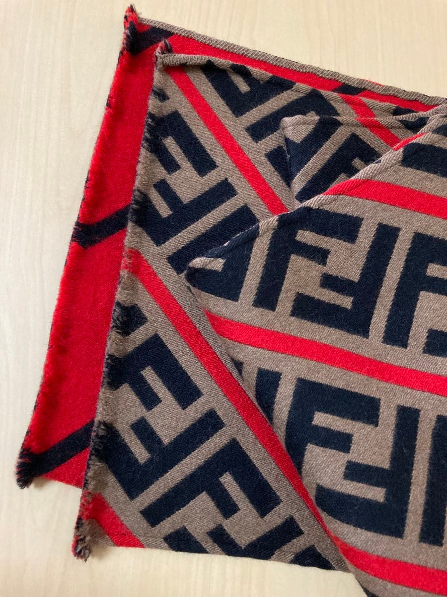 フェンディ FENDI マフラー ショール ストール FF ズッカ ズッカ柄
