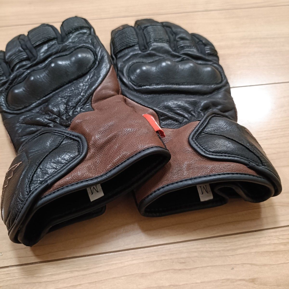 KUSHITANI OUTDRY ADMIRE GLOVESクシタニ K-5595 アウトドライアド