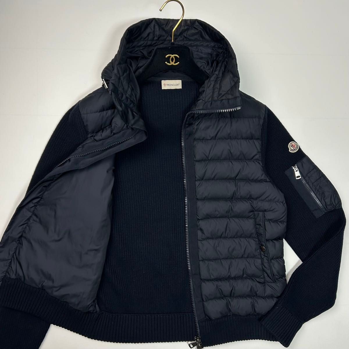 美品 MONCLER MAGLIONE ハイブリッドダウン カーディガン 紺｜Yahoo