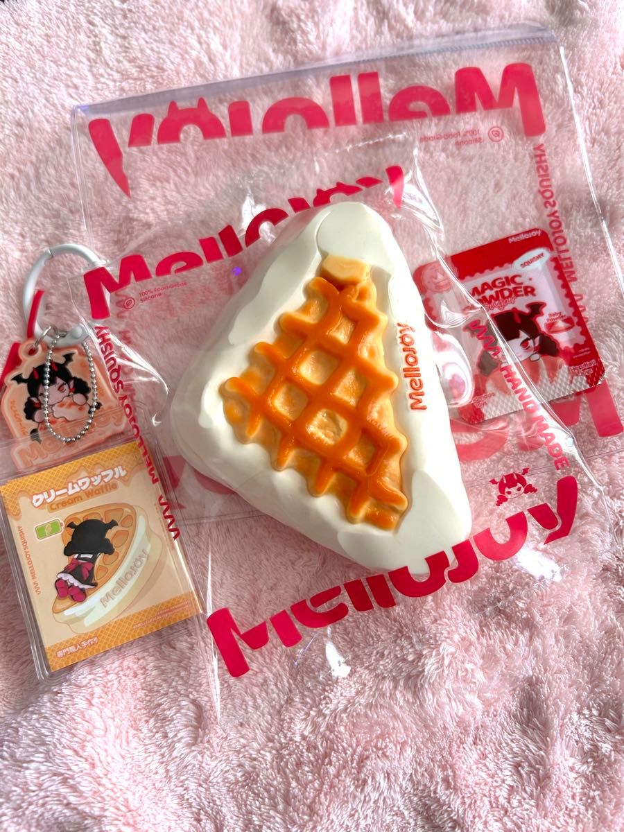 箱なし】Mellojoy メロジョイ newクリームワッフル 三角 スクイーズ