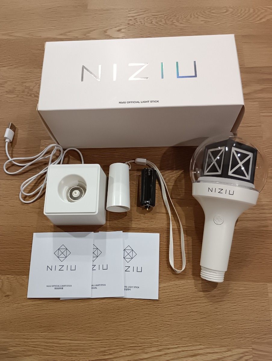 NiziU ペンライト オフィシャルライトスティック 公式｜Yahoo!フリマ