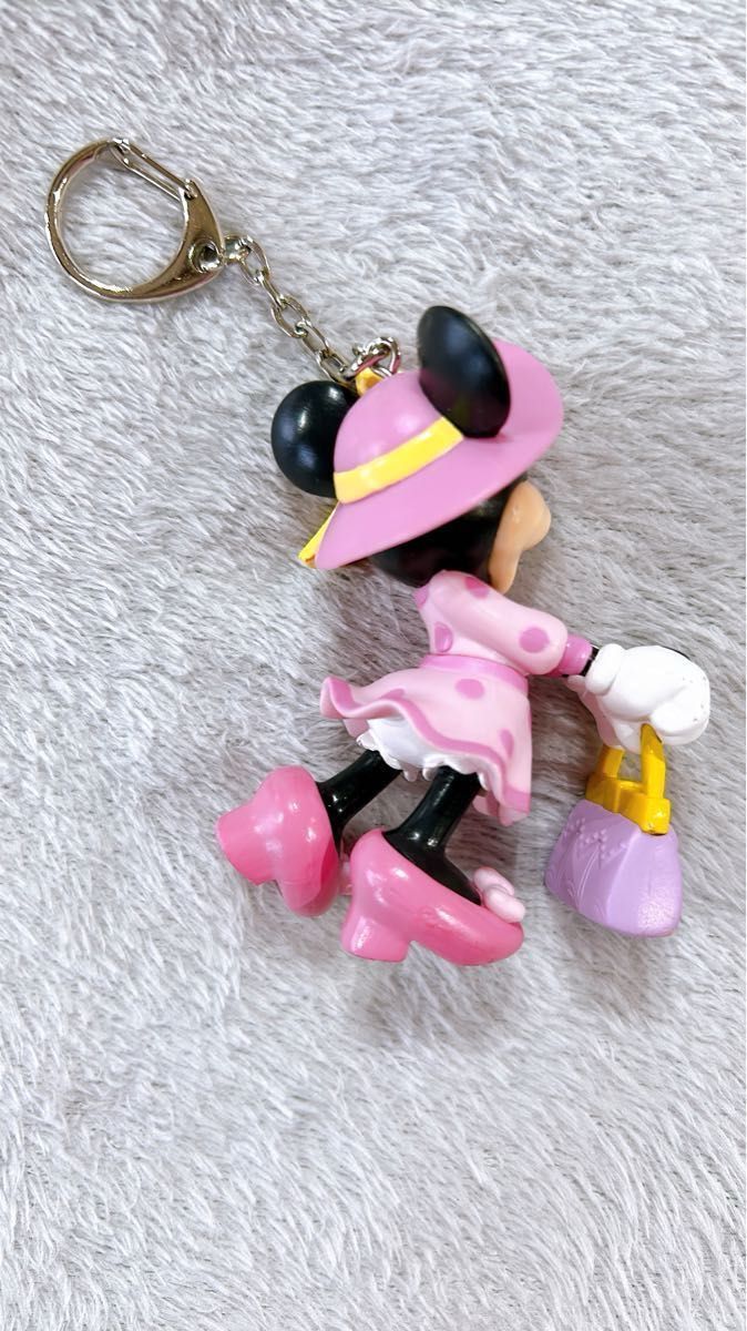 ディズニー ミニーマウス キーホルダー フィギュア ピンク｜Yahoo