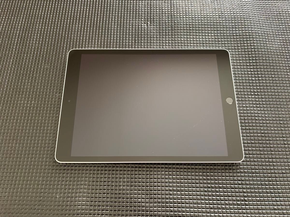 新品同等】Apple iPad 第9世代 Wi-Fi 64GB バッテリー最大容量100