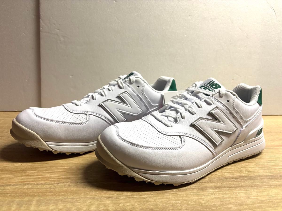 未使用 23cm 2E ニューバランスゴルフシューズ UGS574J3 ホワイト new