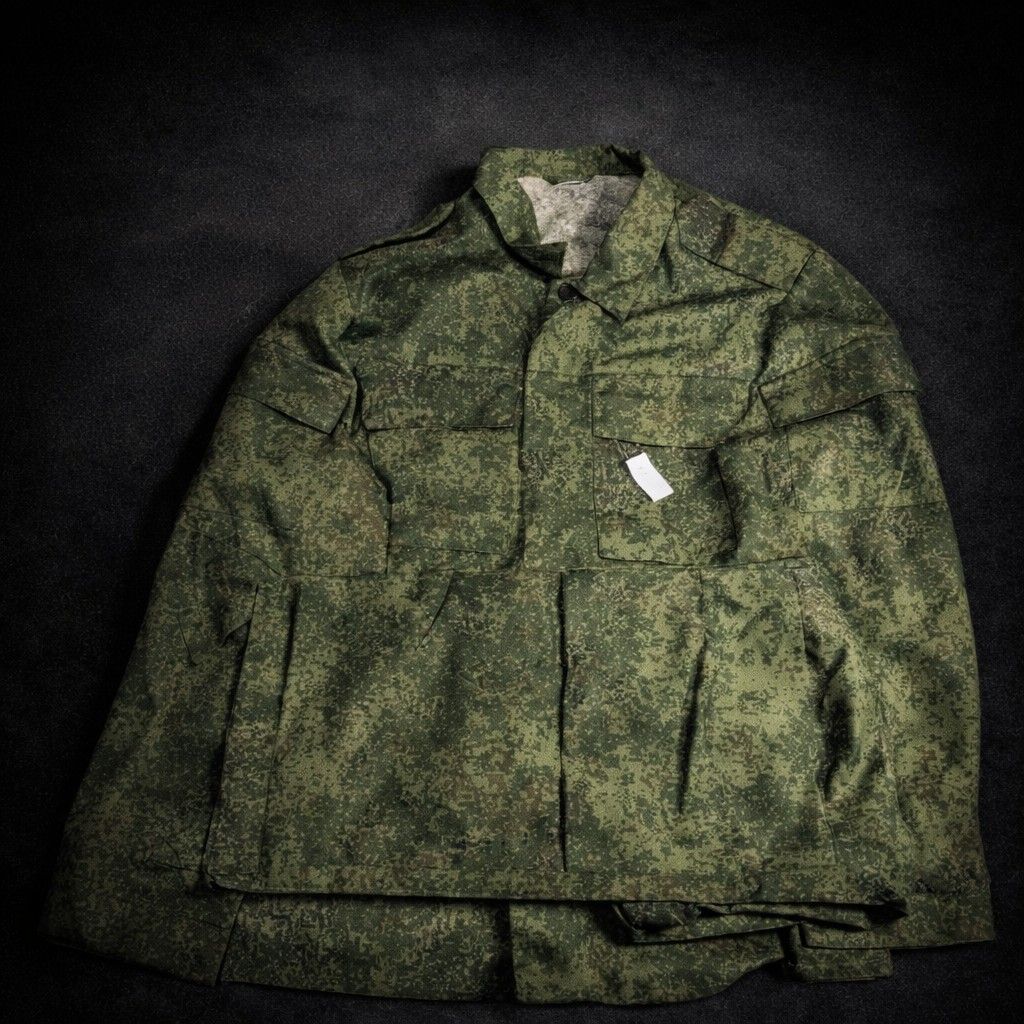 ロシア軍 実物 初期型 デジタルフローラ 迷彩 戦闘服 上下完品 48-4