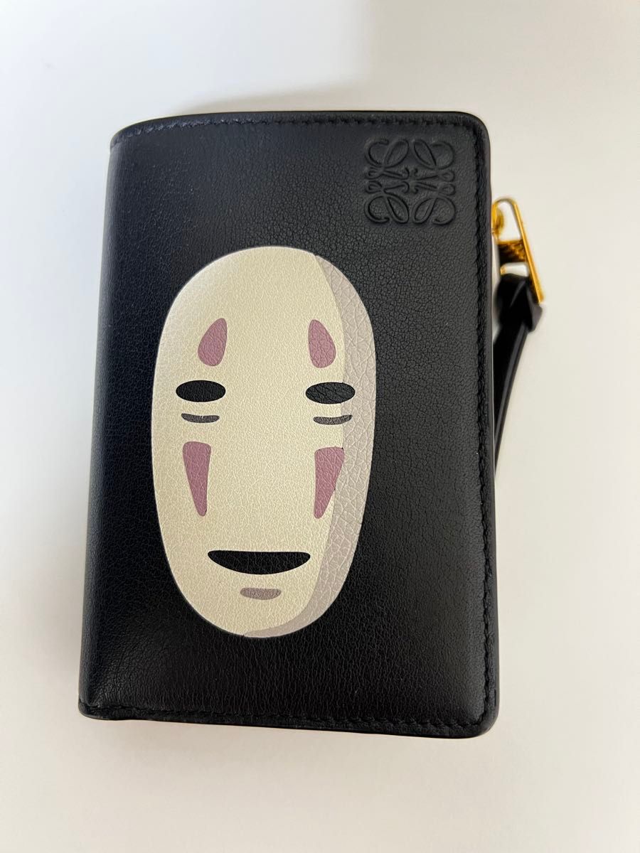 LOEWE スタジオジブリ 千と千尋の神隠し カオナシ コンパクト
