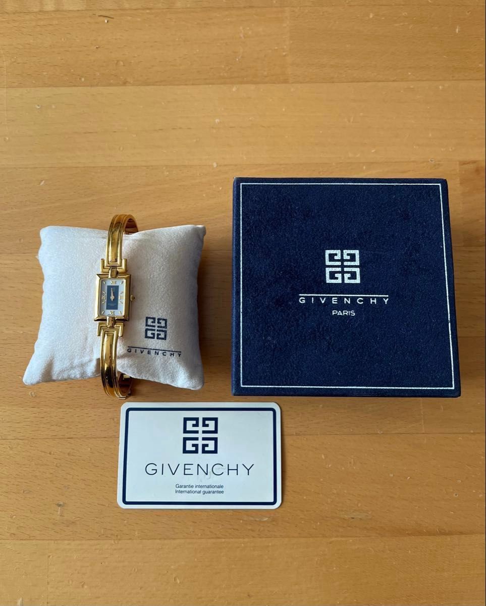 GIVENCHY レディース時計（ジャンク品）｜Yahoo!フリマ（旧PayPayフリマ）