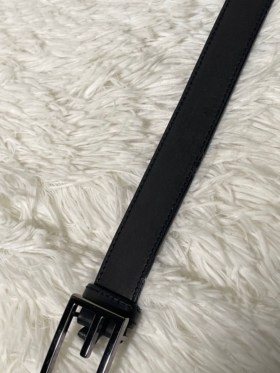 フェンディ FENDI ロゴバックル レザーベルト ブラック 本革