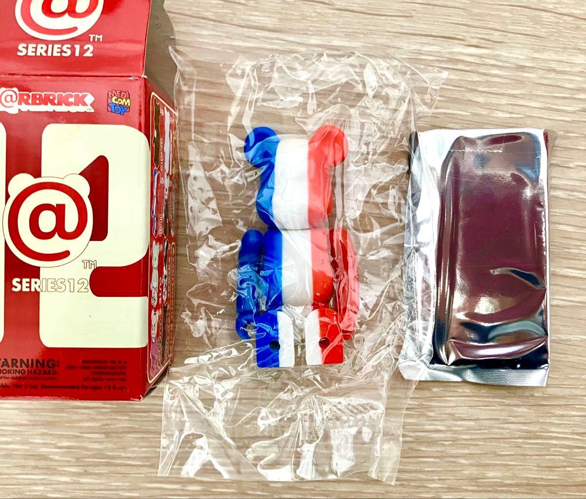 ベアブリック【BE@RBRICK】シリーズ12 フラッグ フランス （内袋未開封