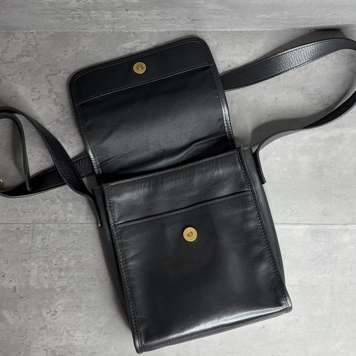 美品】SOMES SADDLE ソメスサドル 本革 フラップ ショルダーバッグ