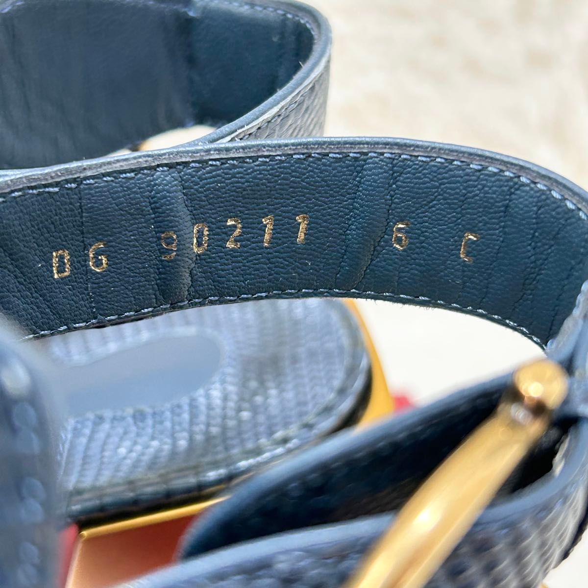 未使用級 Salvatore Ferragamo フェラガモ リザード サンダル｜Yahoo