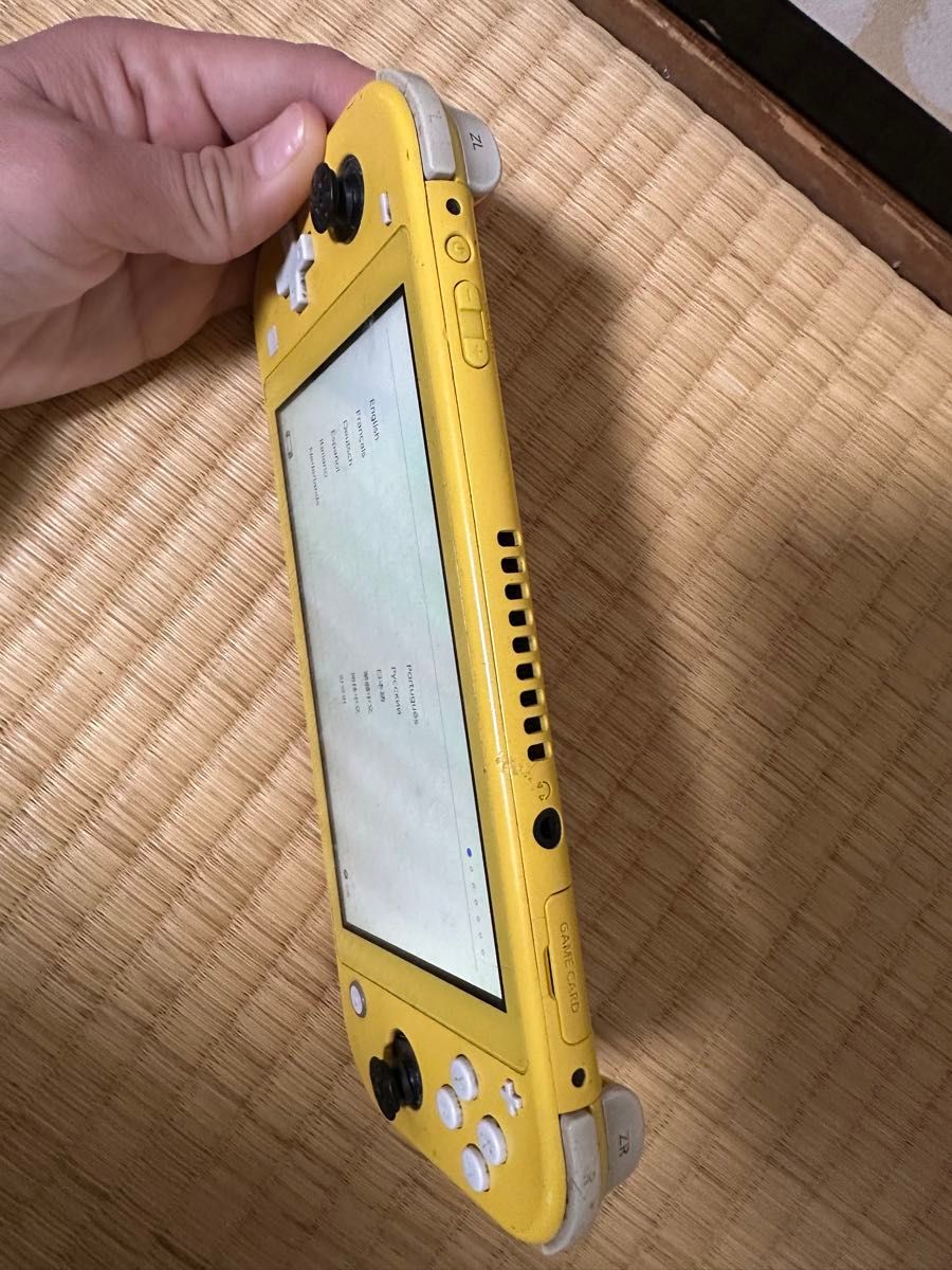 ニンテンドーSwitch Lite イエロー 本体のみ 動作確認済み 使用感あり