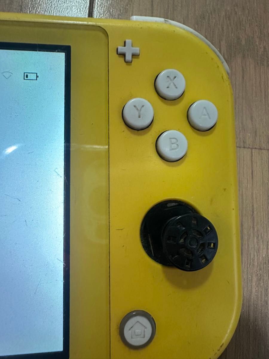 ニンテンドーSwitch Lite イエロー 本体のみ 動作確認済み 使用感あり