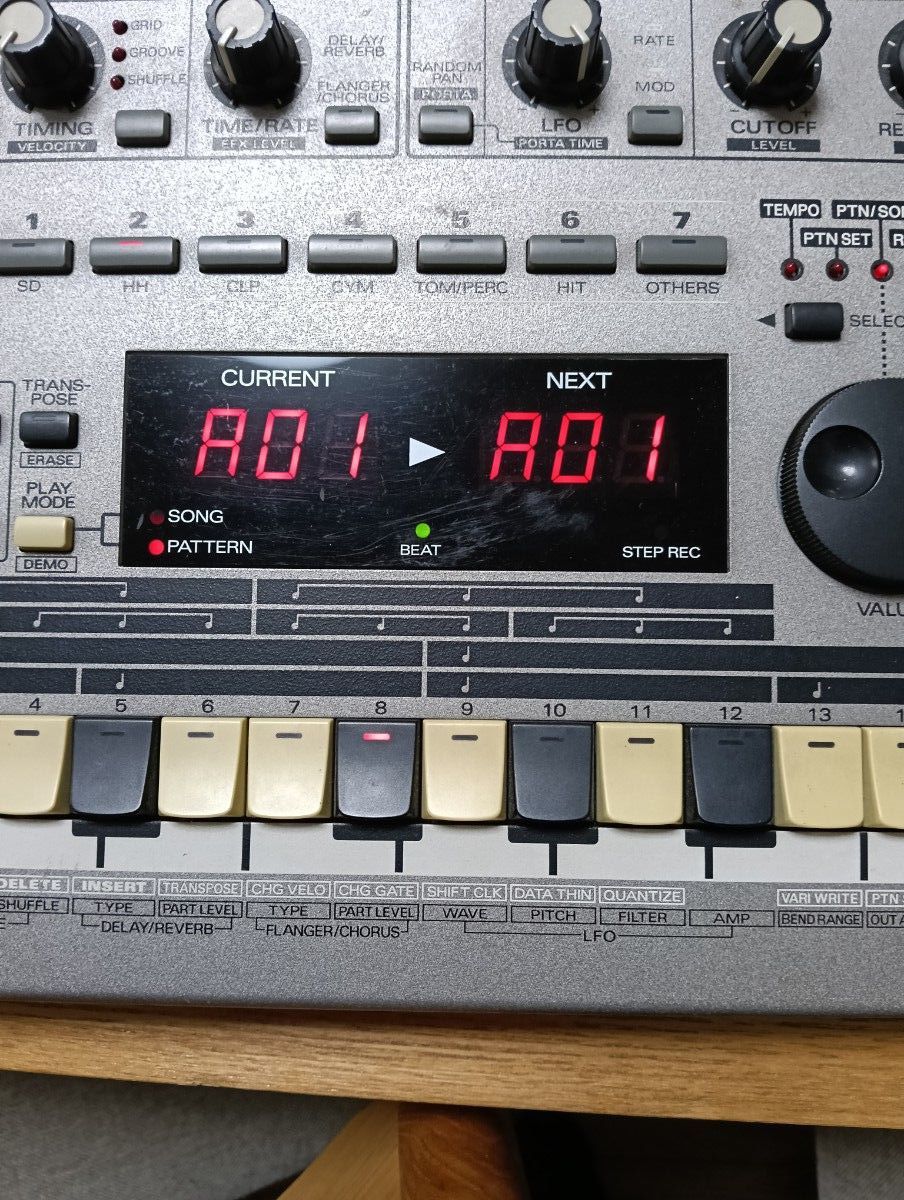 難あり】Roland MC-303 Groovebox ローランド グルーヴボックス｜Yahoo