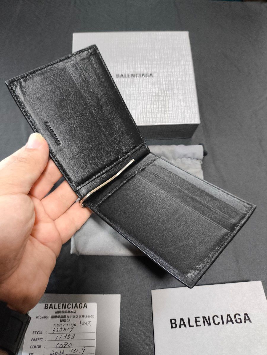 美品】正規品 BALENCIAGA バレンシアガ マネークリップ 二つ折り財布
