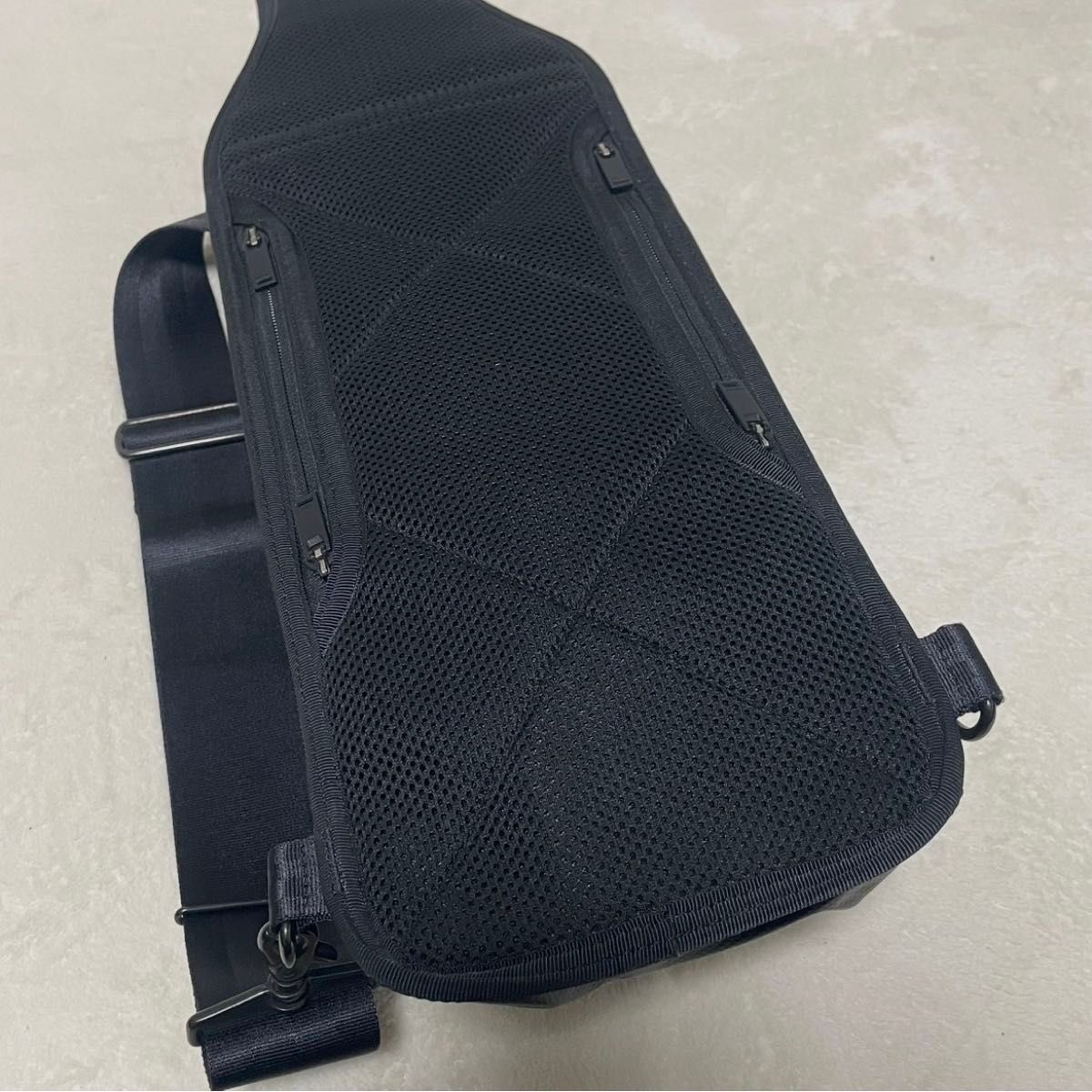 極美品】PORTER ヒート スリングショルダーバッグ ボディバッグ｜Yahoo