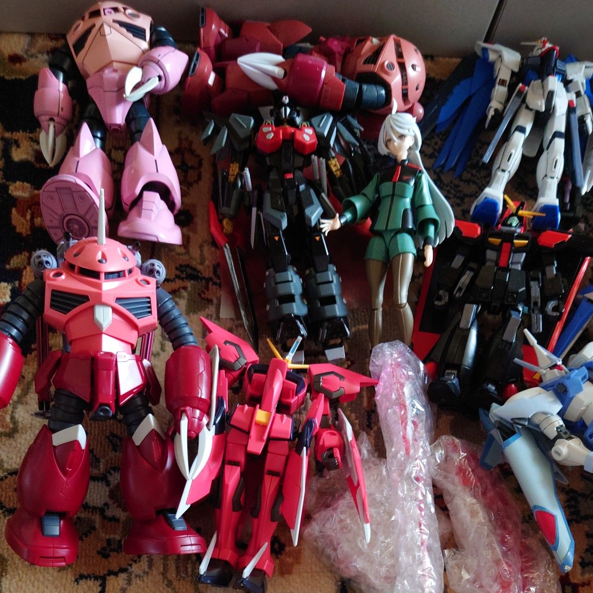 ガンプラ 完成品/ジャンク・未使用パーツ まとめ売り｜Yahoo!フリマ