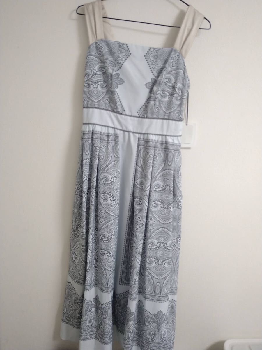 新品タグ付】 Marbella Panel Printed Dress herlipto ハーリップトゥ