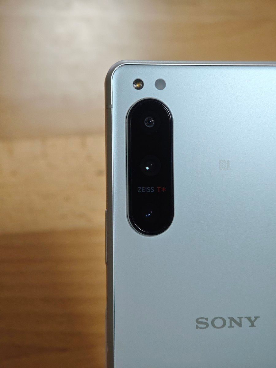 外観美品 Xperia 5 IV 256GB SIMフリー エクリュホワイト XQ-CQ44