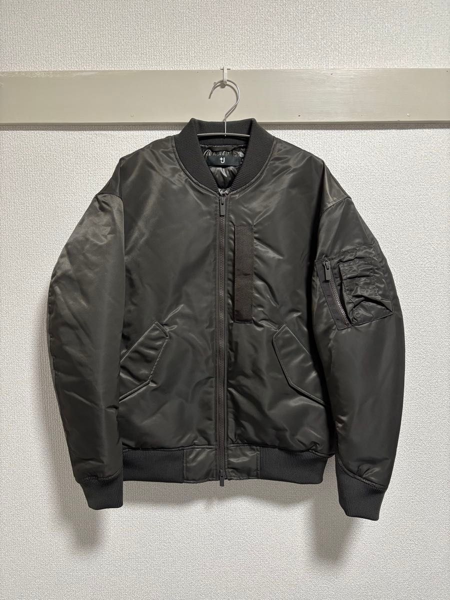 UNIQLO 2026年 ハイブリッドダウンオーバーサイズ MA－1｜Yahoo!フリマ