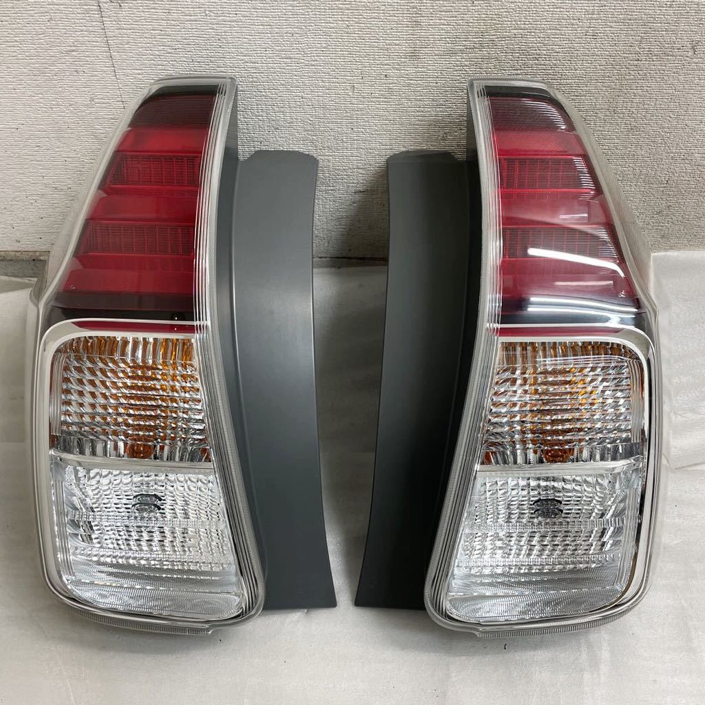 超美品 ZVW40 41系 プリウスα 後期 G's GR純正 LEDテールランプ 左右